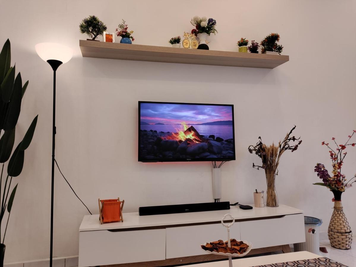 Ubaid Homestay Seremban Esterno foto